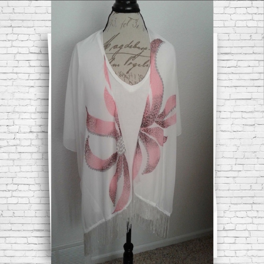 Beautiful pink and white kimono with fringe